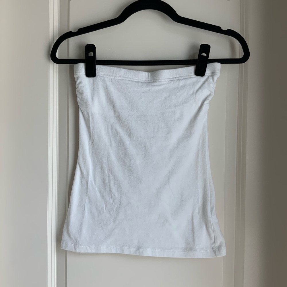 Zenana Outfitters White Strapless Camisole